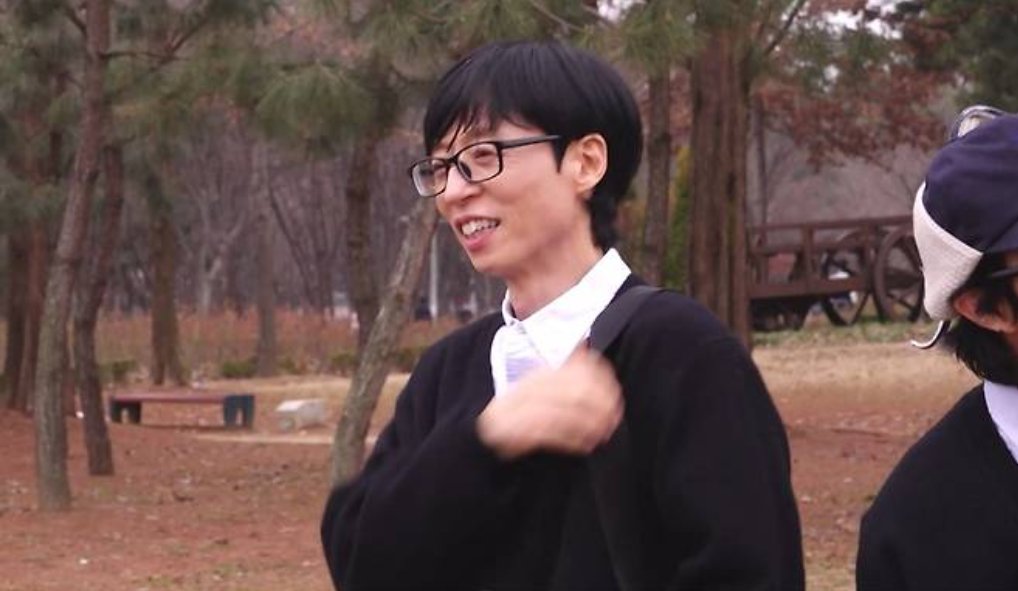 유재석이 놀면 뭐하니에서 커플룩에 대해 고백하는 장면