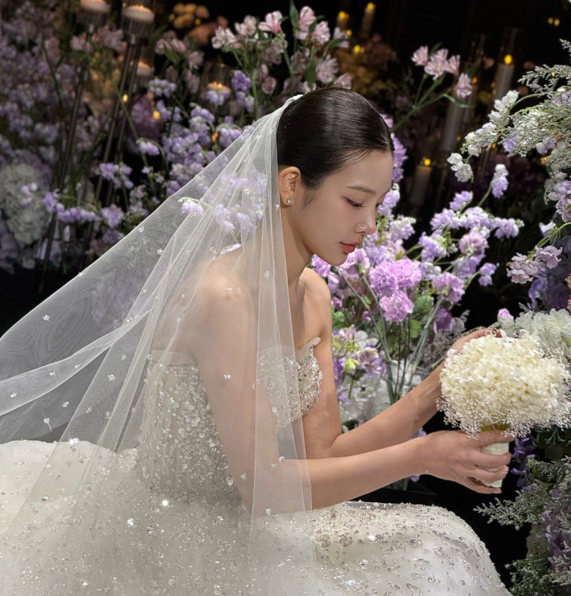 제니 결혼식 기념 사진