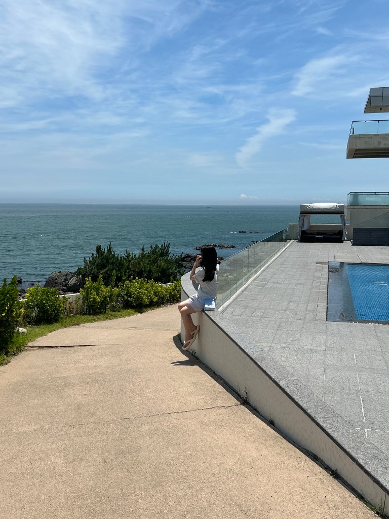 아난티 코브 야경과 야외 수영장