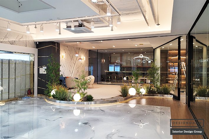 고급스러운 분위기의 대표실