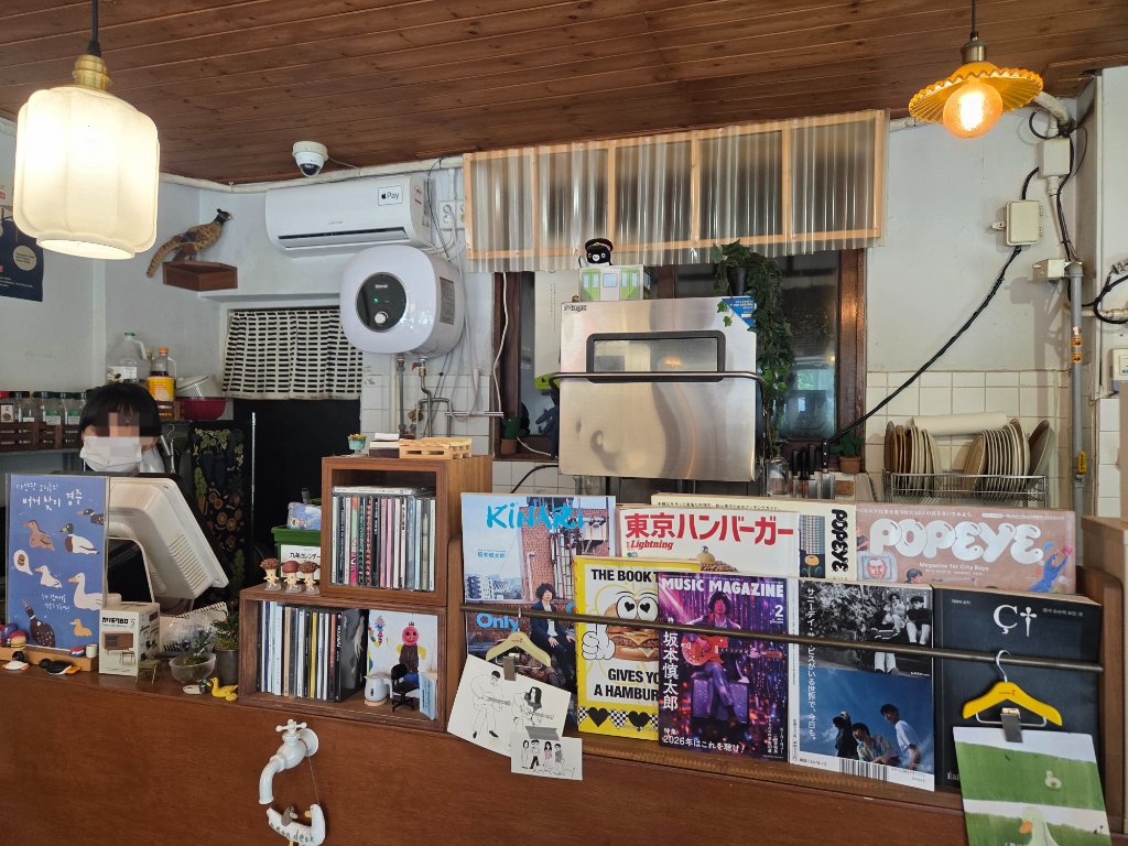 트러플향이 살아있는 트러플프라이와 버섯튀김